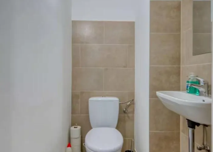Apartment Perfect Location, 2 Min To Main Station, Long Term Vienna